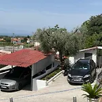 Mirovili House *
