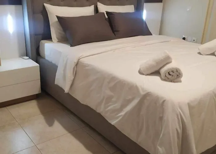 Villa Mirovili House *